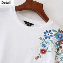 Load image into Gallery viewer, Floral Embroidery T-Shirt