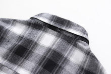 Load image into Gallery viewer, Loose Plaid Shirt