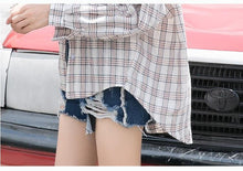Load image into Gallery viewer, Plaid Turn-Down Collar Shirt