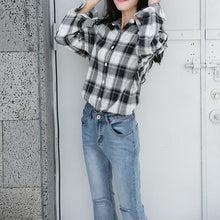 Load image into Gallery viewer, Plaid Turn-Down Collar Shirt