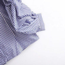 Load image into Gallery viewer, Turn-Down Collar and Gathered Sleeve Shirt