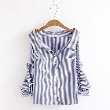 Turn-Down Collar and Gathered Sleeve Shirt