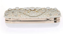 Load image into Gallery viewer, Evening Clutch With Pearls