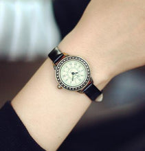 Load image into Gallery viewer, Classic Lady Watch